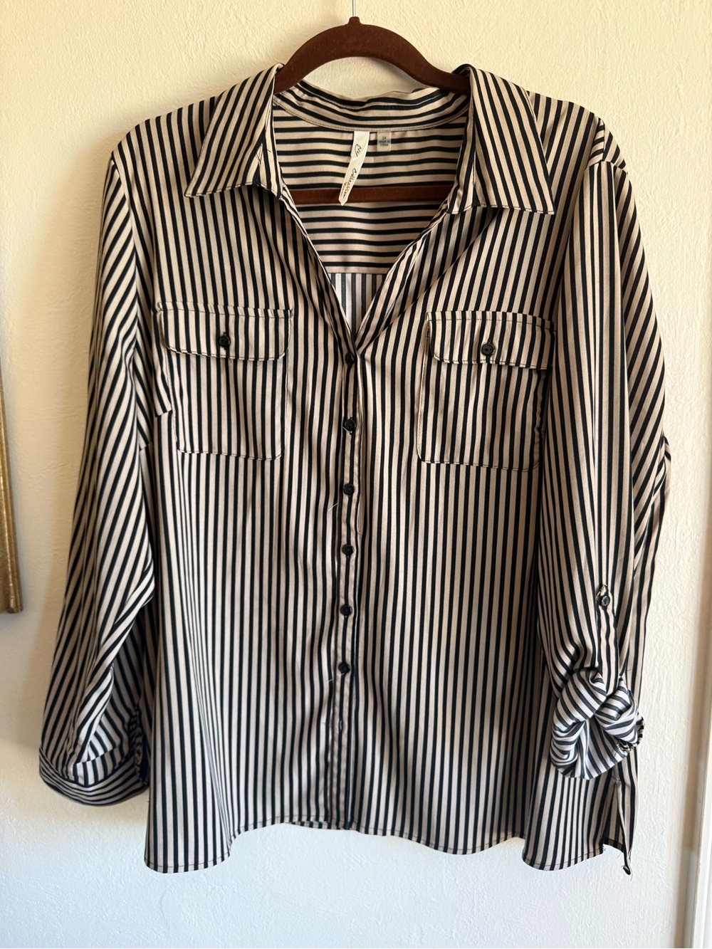 NY Collection Woman 2X Black Tan Striped Button Front Shirt Pocket Blouse